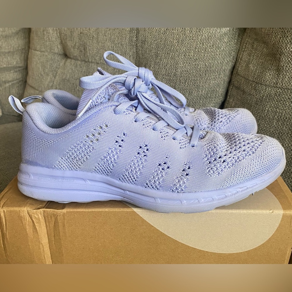 APL Women's Techloom Pro Sneakers Bellflower Periwinkle Blue Size US 9.5